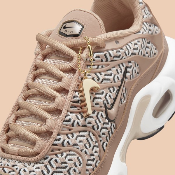 Nike air max plus july clearance 10